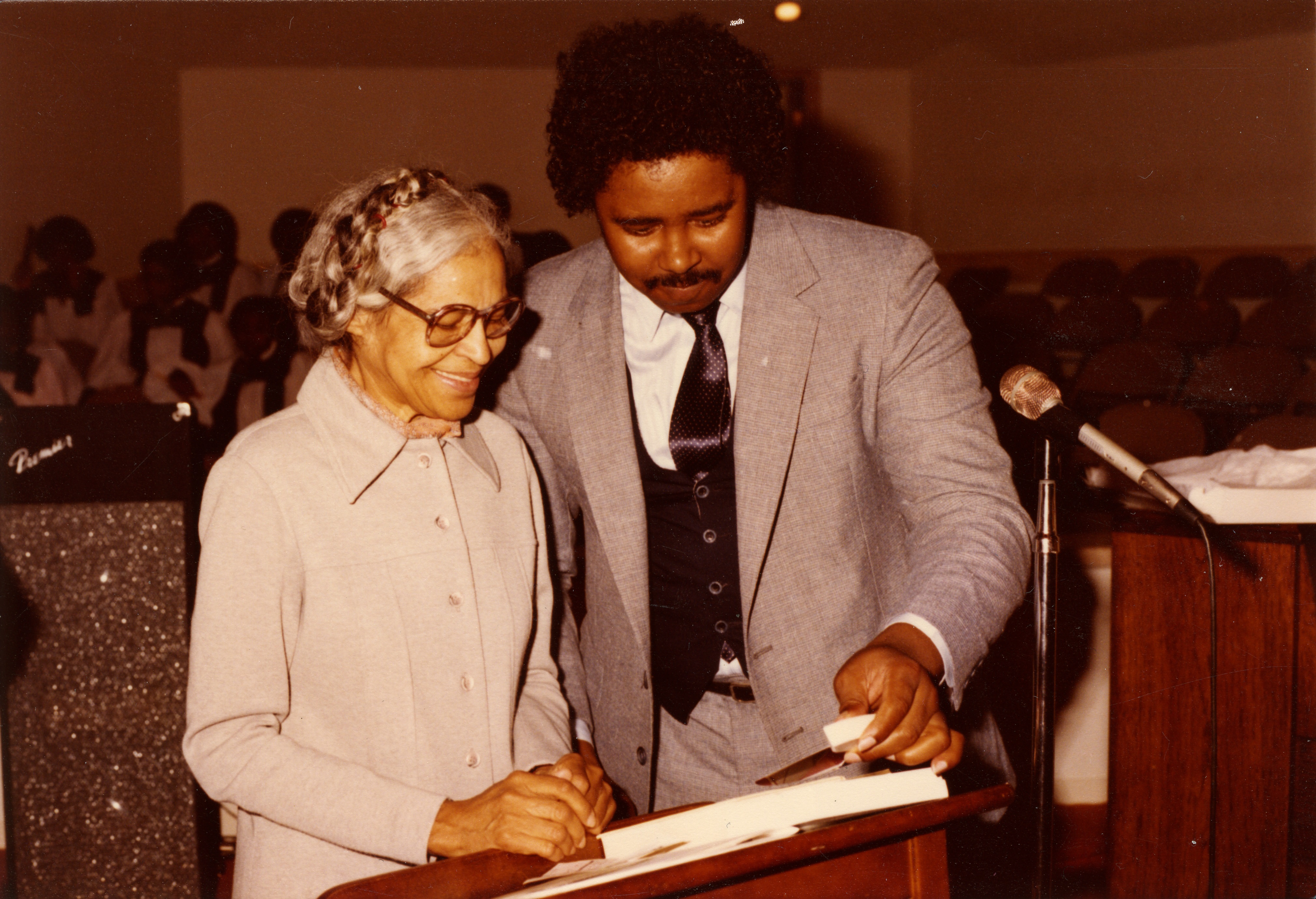 Ed Wesley with Rosa Parks at the New Hope Baptist Church in Anchorage, 1982